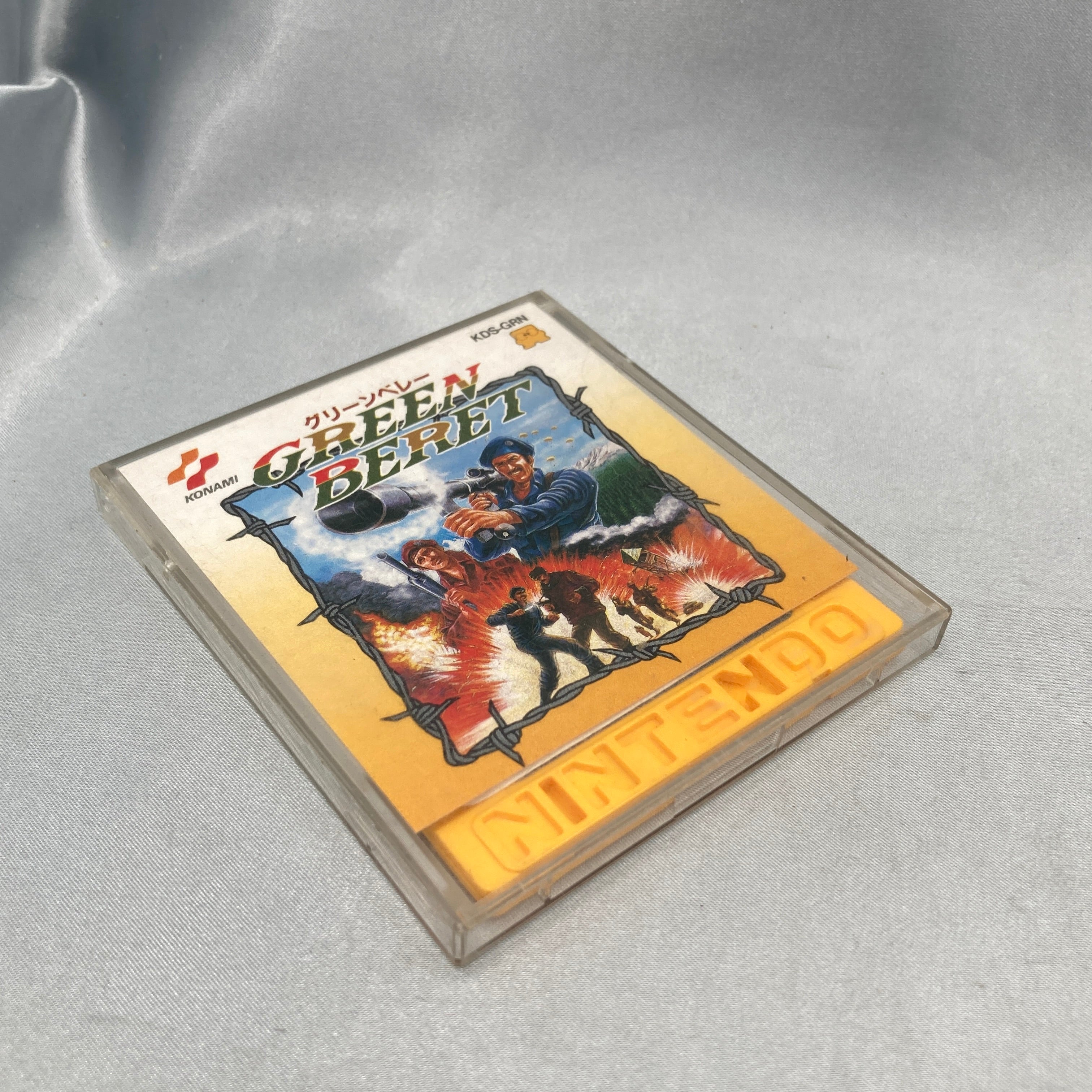 Konami sent one soldier through Soviet bases armed mainly with a knife. Green Beret (Famicom Disk, 1987) — 700,000 copies. Ja — photo 6