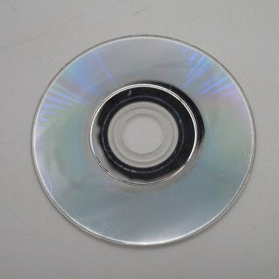 Mario Party 5 replaced items with capsules you throw onto spaces — attacks became public traps anyone could trigger. GameCube — photo 2